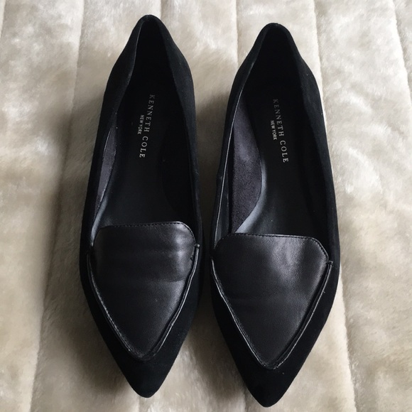 Kenneth Cole New York Flats/ Slip-Ons - Picture 2 of 8